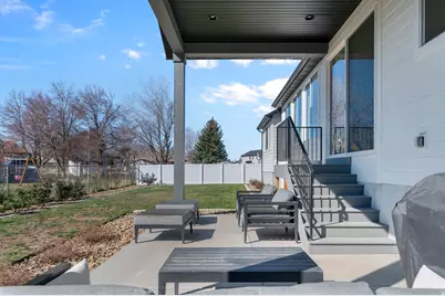 2291 E Parkside Cir, South Ogden, UT 84403 - Photo 24