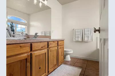 1032 N 780 W, Clinton, UT 84015 - Photo 10