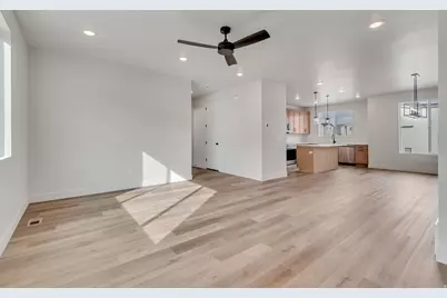 5277 N Everygreen Way #208, Eagle Mountain, UT 84005 - Photo 10