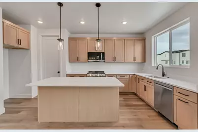 5277 N Everygreen Way #208, Eagle Mountain, UT 84005 - Photo 6