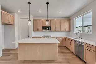 5277 N Everygreen Way, Eagle Mountain, UT 84005 - Photo 6