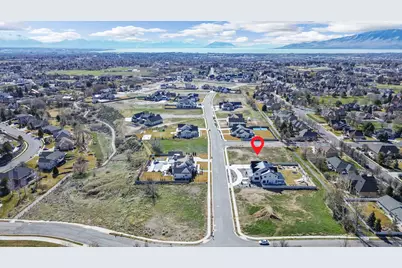 10211 N 6530 W #3, Highland, UT 84003 - Photo 2