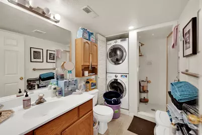 241 W 2230 N #16, Provo, UT 84604 - Photo 8