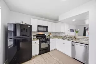 7939 N Dundee Dr, Eagle Mountain, UT 84005 - Photo 8