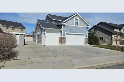 1354 W 1200 S, Clearfield, UT 84015 - Photo 4