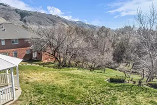 882 E Windsor Ln N, Kaysville, UT 84037 - Photo 50