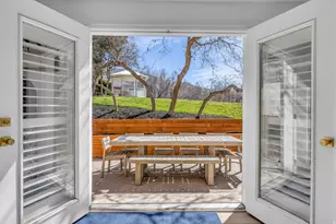 882 E Windsor Ln N, Kaysville, UT 84037 - Photo 32