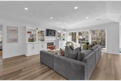 882 E Windsor Ln N, Kaysville, UT 84037 - Photo 10