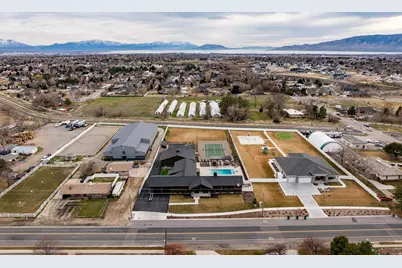 6347 W 10400 N, Highland, UT 84003 - Photo 4