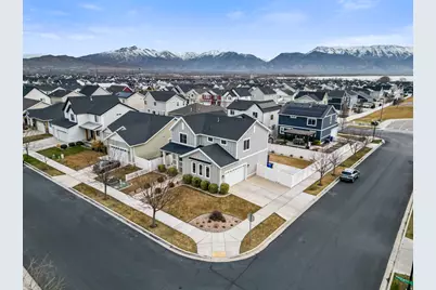 644 S Peachtree Ln E, Saratoga Springs, UT 84045 - Photo 30