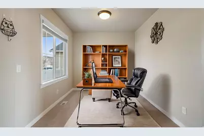 644 S Peachtree Ln E, Saratoga Springs, UT 84045 - Photo 2