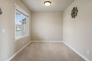 644 S Peachtree Ln E, Saratoga Springs, UT 84045 - Photo 40