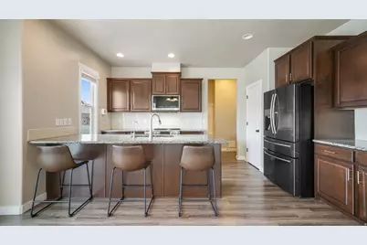 644 S Peachtree Ln E, Saratoga Springs, UT 84045 - Photo 6