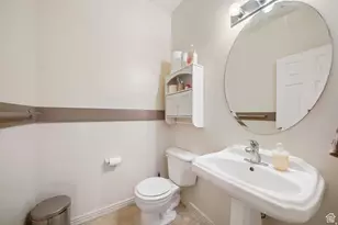 1898 W Pointe Meadow Loop, Lehi, UT 84048 - Photo 10