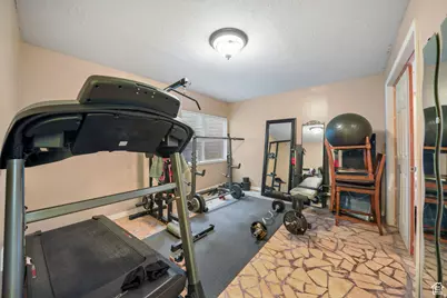 1898 W Pointe Loop, Lehi, UT 84048 - Photo 20