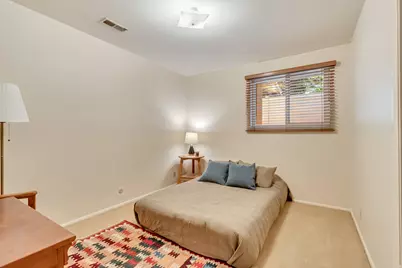 4797 S 2124 E, Holladay, UT 84117 - Photo 16