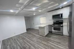 748 W Big Mountain Dr S, Taylorsville, UT 84123 - Photo 8