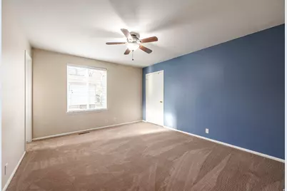 6066 S 2075 E, Holladay, UT 84121 - Photo 10