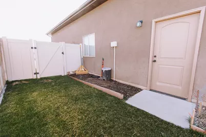 5645 S 4525 W, Hooper, UT 84315 - Photo 42