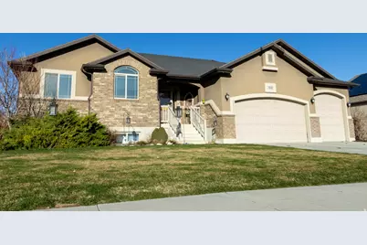 5645 S 4525 W, Hooper, UT 84315 - Photo 2