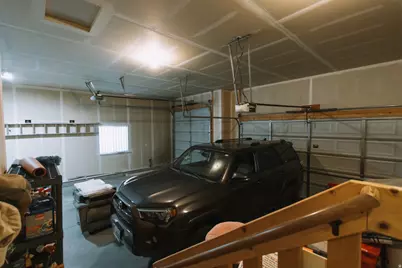 5645 S 4525 W, Hooper, UT 84315 - Photo 22