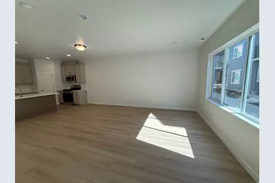 762 W 520 S #425, American Fork, UT 84003 - Photo 10