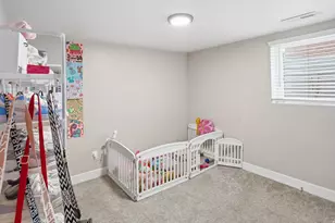 2102 S Harrison Blvd E, Ogden, UT 84401 - Photo 24