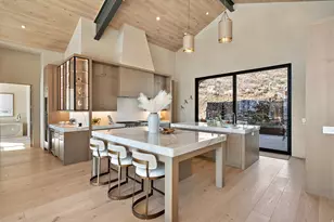 11546 N Fox Holw Ct, Hideout, UT 84036 - Photo 8