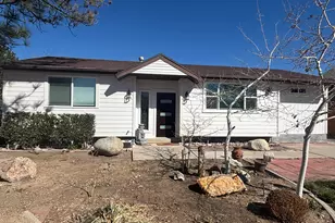 837 E Daisy St S, Sandy, UT 84094 - Photo 2