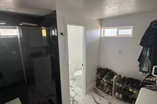 837 E Daisy St S, Sandy, UT 84094 - Photo 16