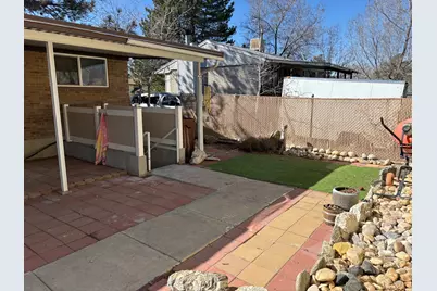 837 E Daisy St S, Sandy, UT 84094 - Photo 6