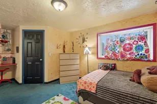 1320 E Woodhill Circle, Sandy, UT 84092 - Photo 34