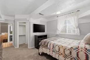 1320 E Woodhill Circle, Sandy, UT 84092 - Photo 30