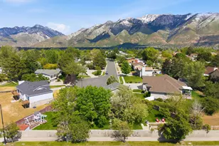 1320 E Woodhill Circle, Sandy, UT 84092 - Photo 52