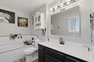 1320 E Woodhill Circle, Sandy, UT 84092 - Photo 16