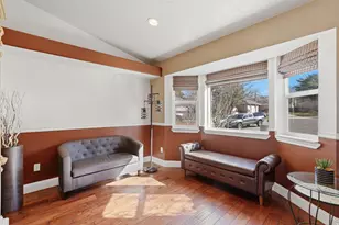 1320 E Woodhill Circle, Sandy, UT 84092 - Photo 6