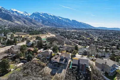 3205 E Danish Way, Cottonwood Heights, UT 84121 - Photo 52