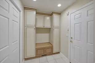 3205 E Danish Way, Cottonwood Heights, UT 84121 - Photo 36