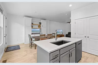 10643 S Lamond Dr, South Jordan, UT 84009 - Photo 10