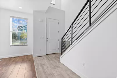 10643 S Lamond Dr, South Jordan, UT 84009 - Photo 2