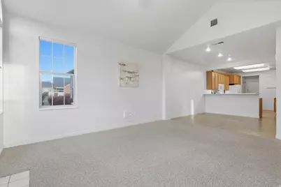 511 W 300 S #APT A, Springville, UT 84663 - Photo 4