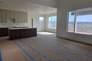 1651 W Ross Rd, Syracuse, UT 84075 - Photo 6