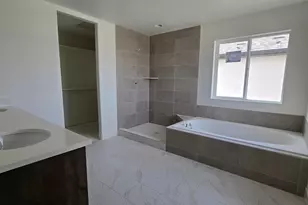 1651 W Ross Rd, Syracuse, UT 84075 - Photo 14