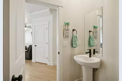 1176 N 620 W #221, Tooele, UT 84074 - Photo 10