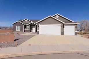 256 S 1175 W, Parowan, UT 84761 - Photo 1