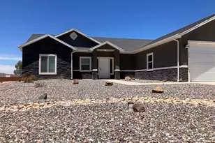 256 S 1175 W, Parowan, UT 84761 - Photo 1