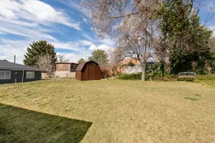 1899 E Wellington Circle, Holladay, UT 84117 - Photo 22