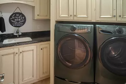 2068 S 140 W, Orem, UT 84058 - Photo 20