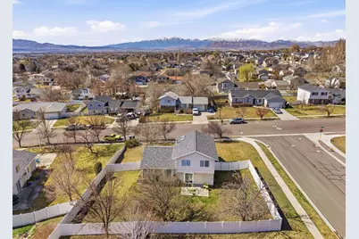 1056 N 300 W, American Fork, UT 84003 - Photo 20