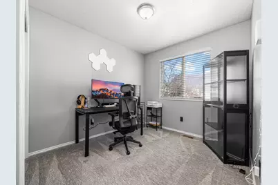 1056 N 300 W, American Fork, UT 84003 - Photo 12